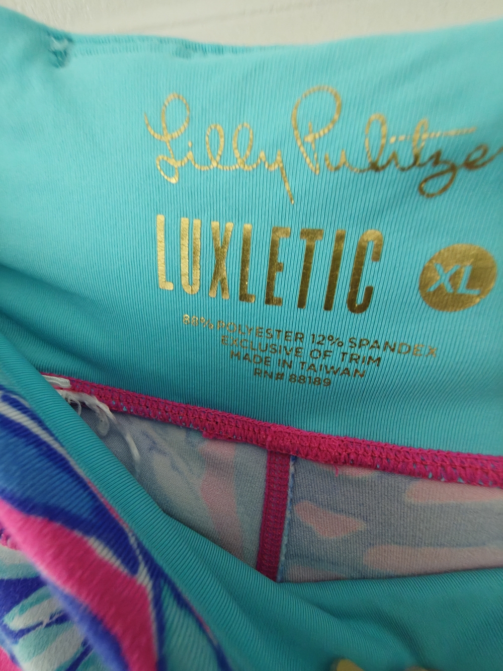 Lilly Pulitzer Pink Blue Teal Tropical Print Leggings - Picture 2 of 2